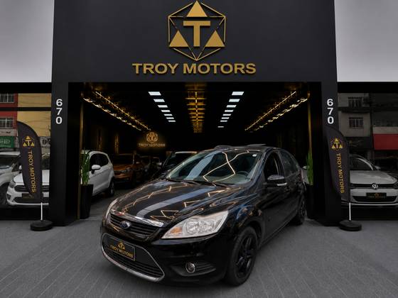 FORD FOCUS 2.0 GLX 16V GASOLINA 4P MANUAL